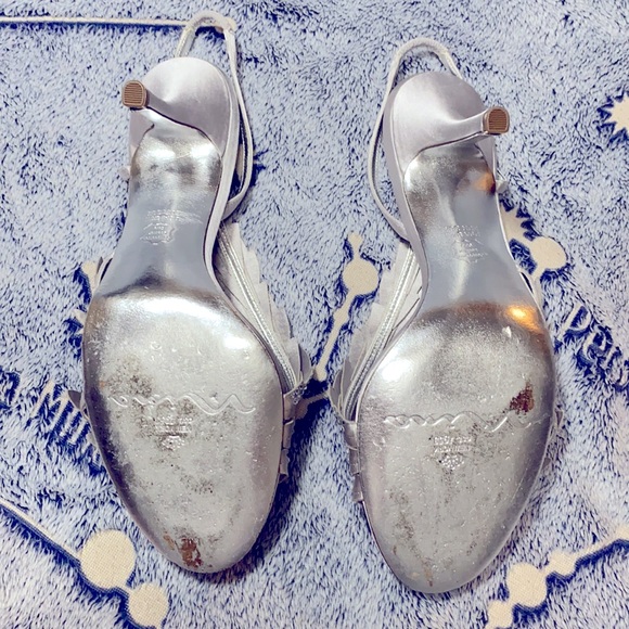 Feather Nina Heels with Rhinestones - Picture 3 of 3